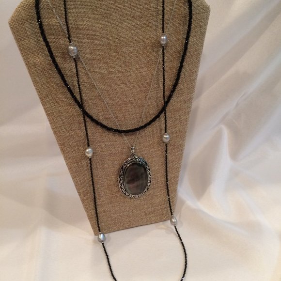 HUGE NEW Gray MOP Rhodium Enhancer Pendant - Picture 10 of 13